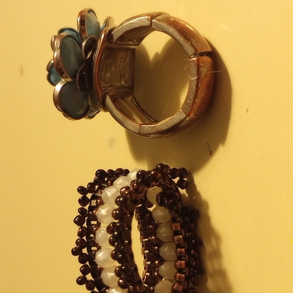 🟢BOGO🟢2 Vintage Rings - Picture 3 of 4